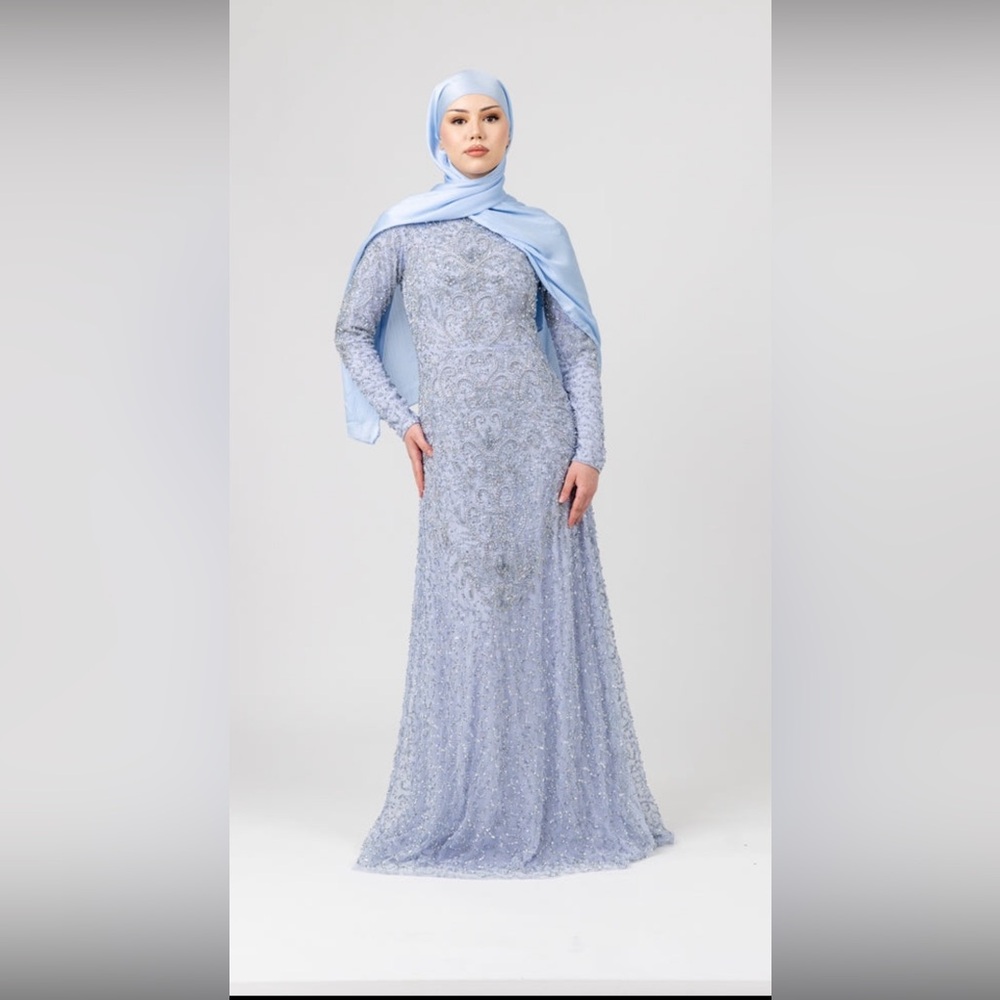 Size XS was worn once for prom 1x. Size S is unworn.
Size 8 & 10 UK